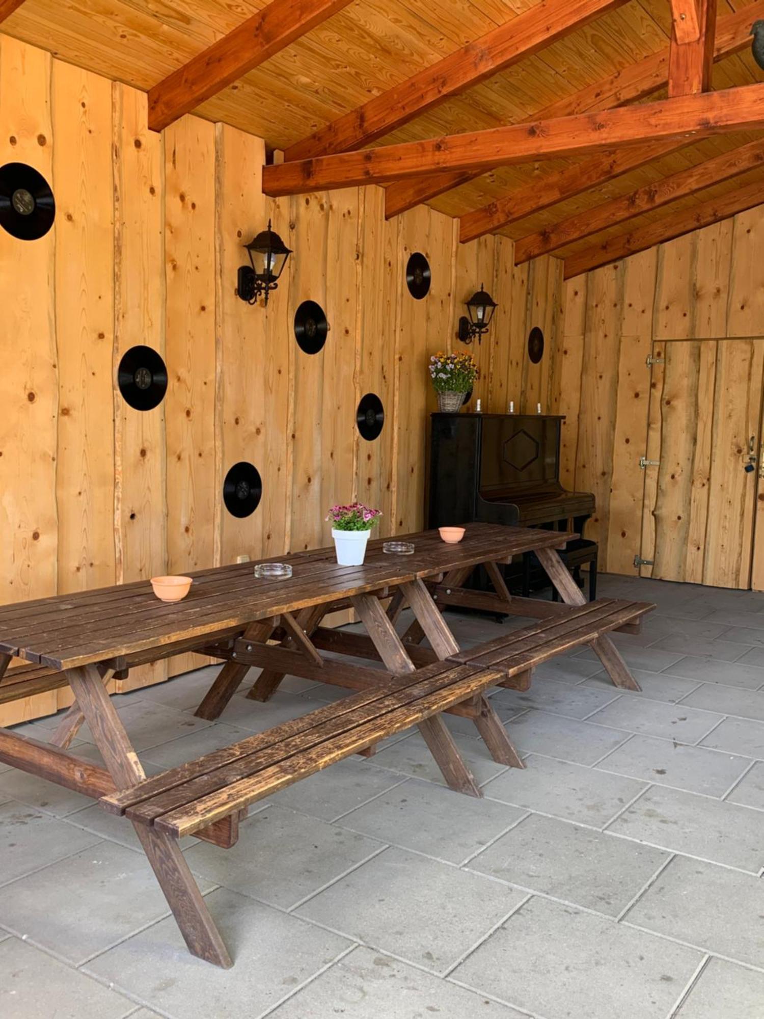Penzion pod Pecí Lenora Exterior foto