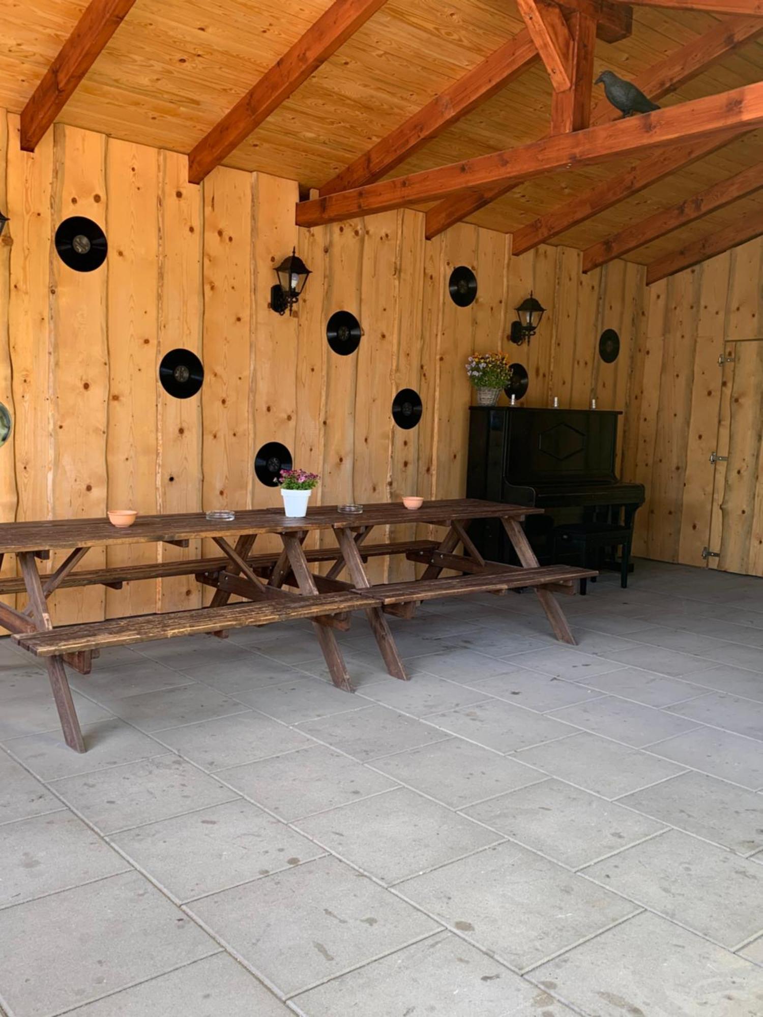 Penzion pod Pecí Lenora Exterior foto
